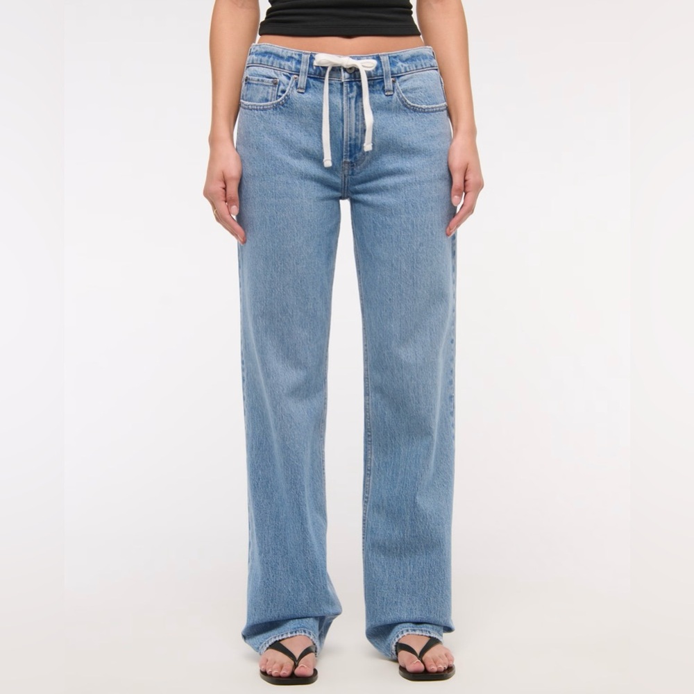 Abercrombie & Fitch Low Rise Baggy Jean